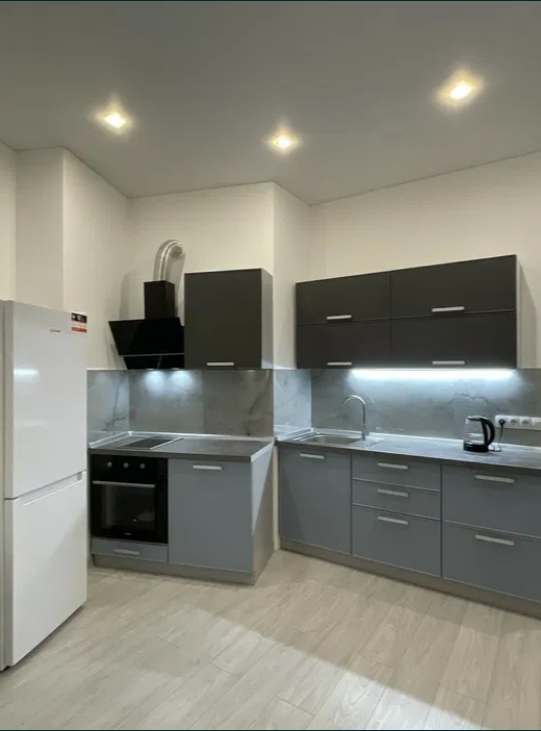 продажа однокомнатной квартиры номер A-174509 в Приморском районе, фото номер 8